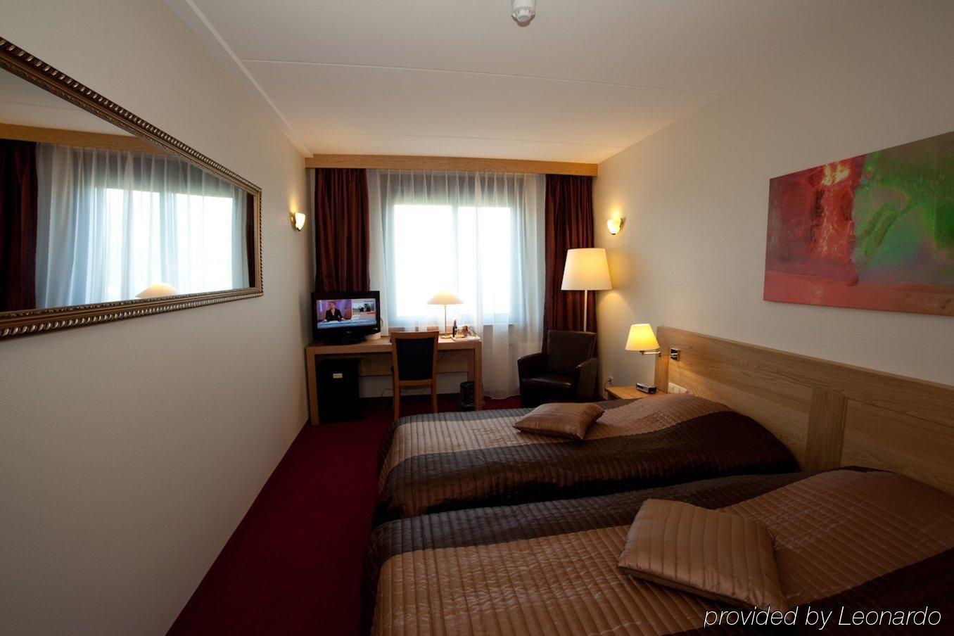 Bastion Hotel Zaandam Bagian luar foto