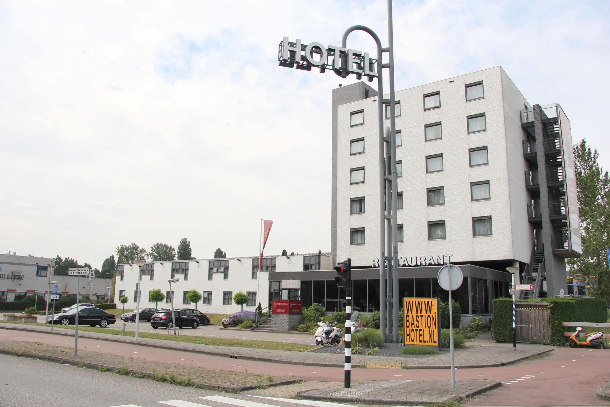 Bastion Hotel Zaandam Bagian luar foto